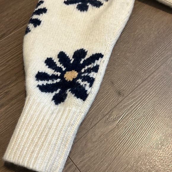 Sandro Cream and Navy Floral Intarsia Sweater - Picture 6 of 13